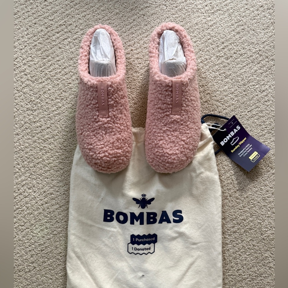 Bombas Sunday Slippers - Woman’s 8